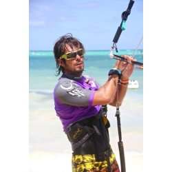 Armour Shark Polaroid Mat Grn incl. 2 st linser